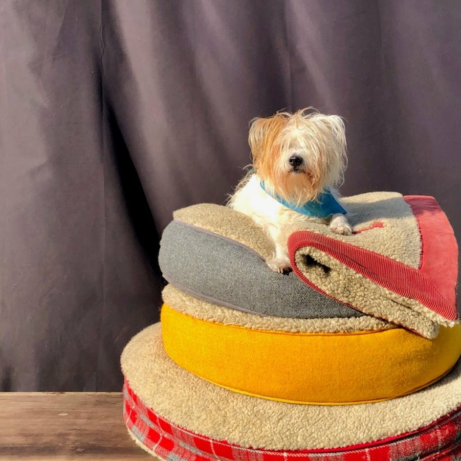 Beds LISH | Lish Grey Luxury Harris Tweed Dog Bed